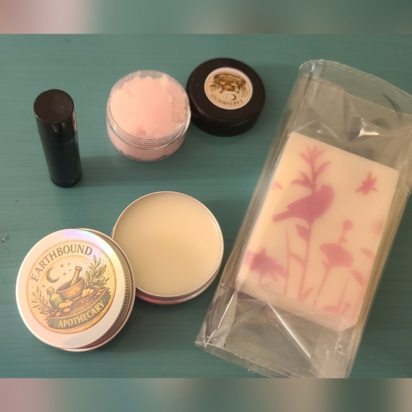 Earthen Apothecary Other - Earthen Apothecary Sample Kit